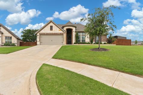 1000 Norma Lay Court Joshua TX 76058