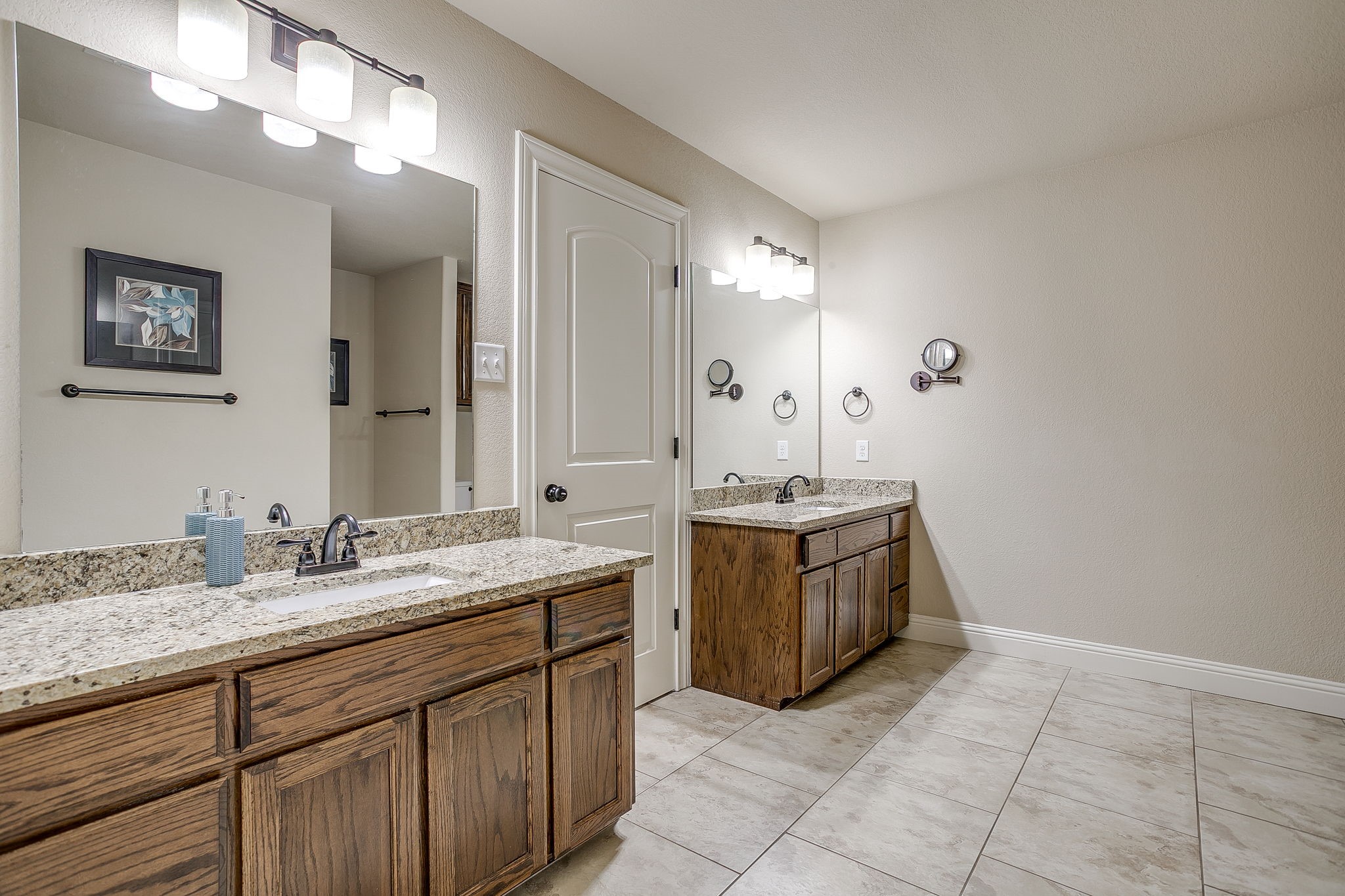 4912 Ridglea Hills Court Fort Worth TX 76116