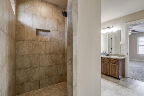 4912 Ridglea Hills Court Fort Worth TX 76116
