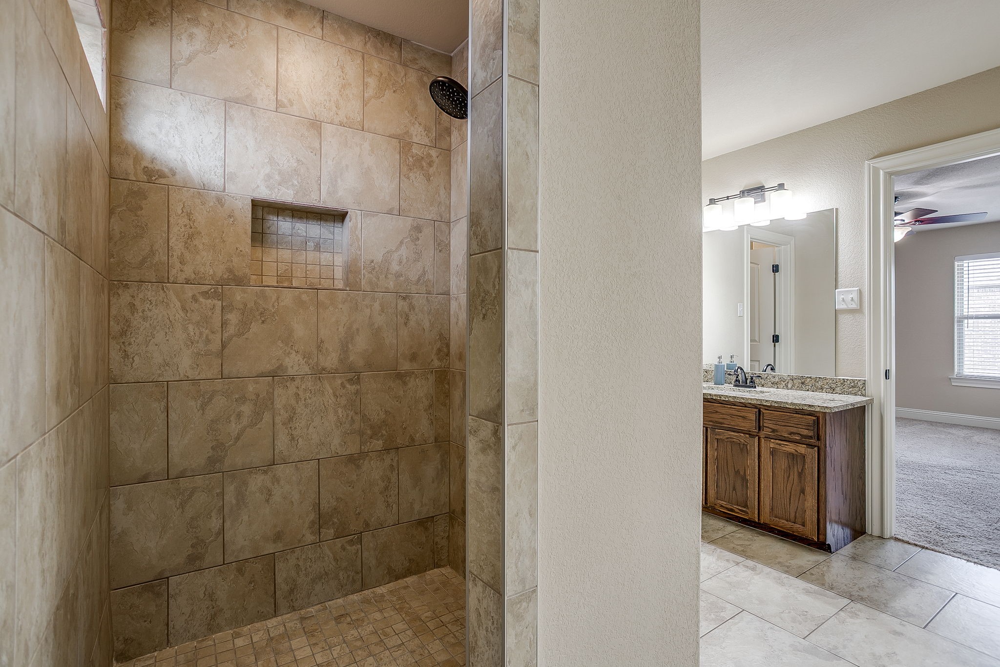 4912 Ridglea Hills Court Fort Worth TX 76116