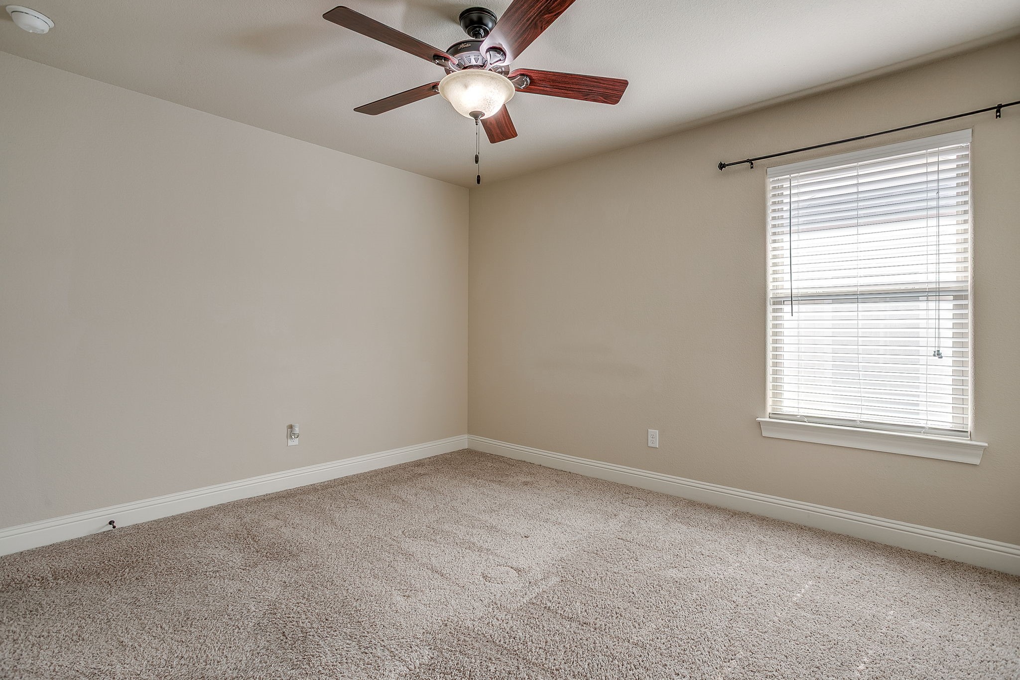 4912 Ridglea Hills Court Fort Worth TX 76116