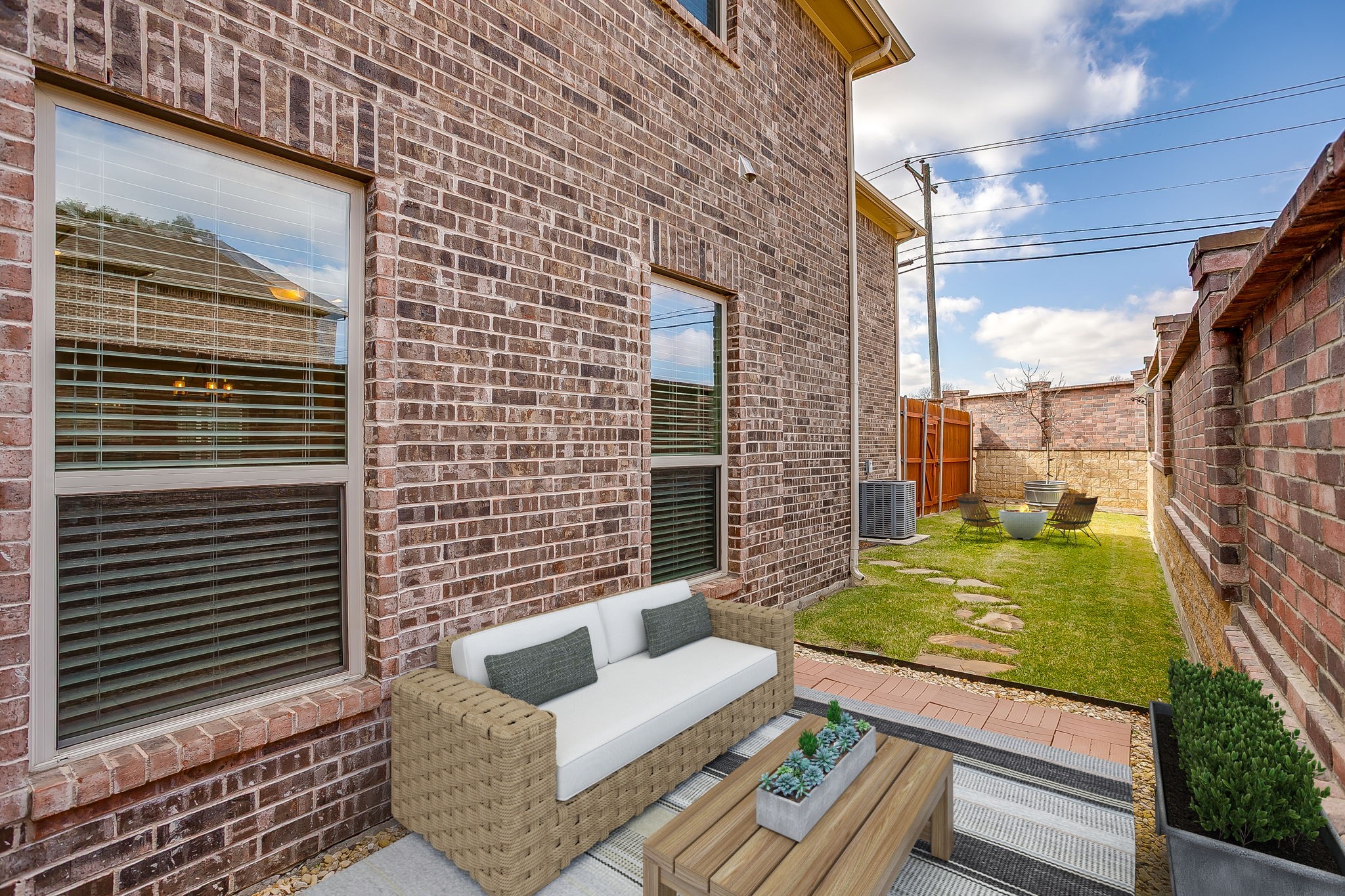 4912 Ridglea Hills Court Fort Worth TX 76116