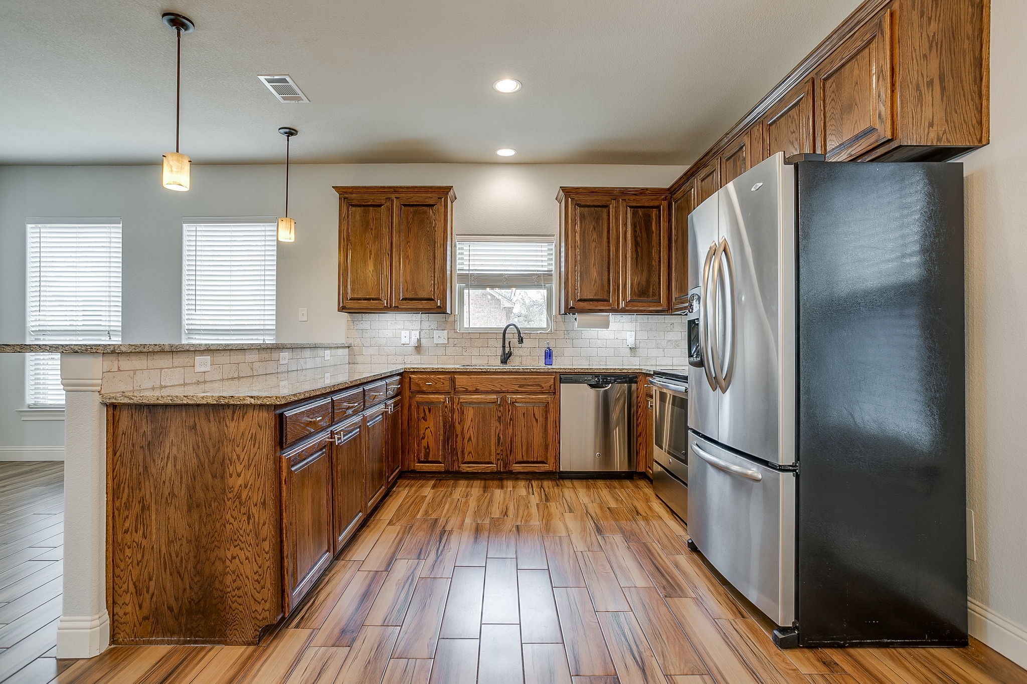 4912 Ridglea Hills Court Fort Worth TX 76116