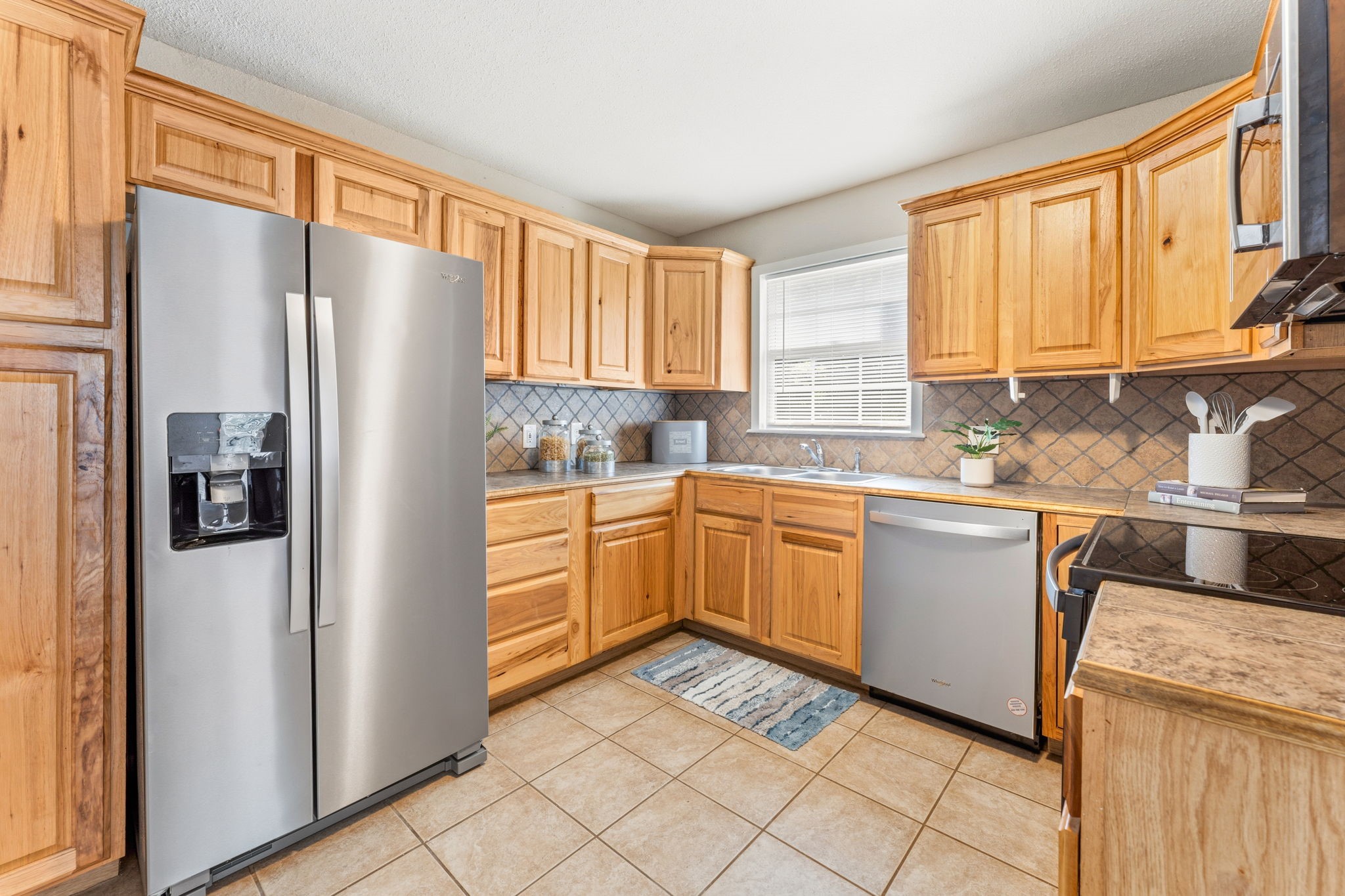 1236 S Brazos Street Weatherford TX 76086