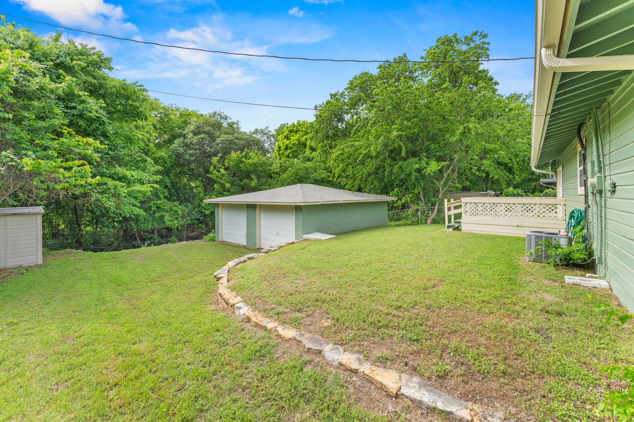 1236 S Brazos Street Weatherford TX 76086