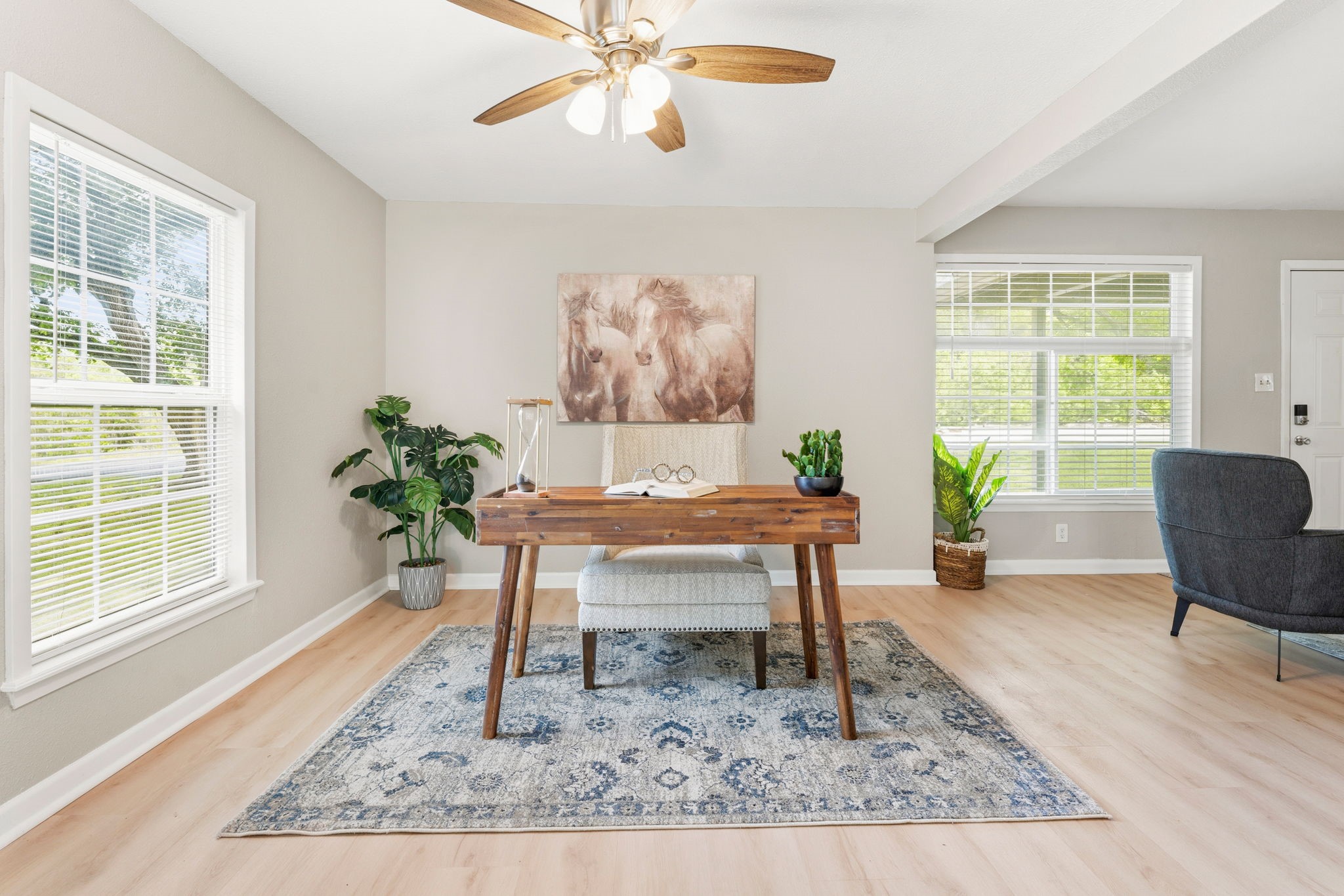 1236 S Brazos Street Weatherford TX 76086