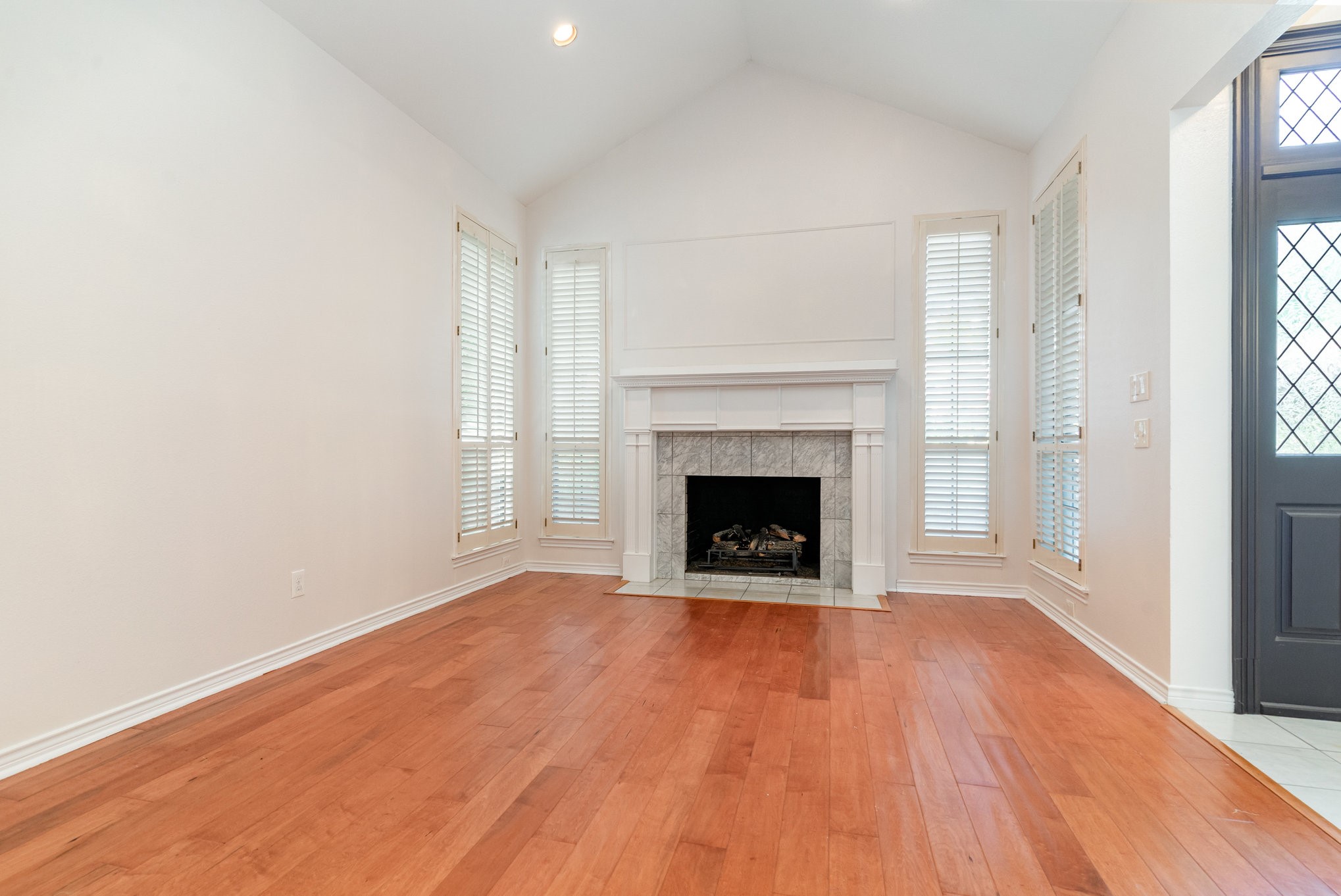 6306 Kelly Circle Garland TX 75044