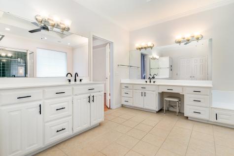 6306 Kelly Circle Garland TX 75044