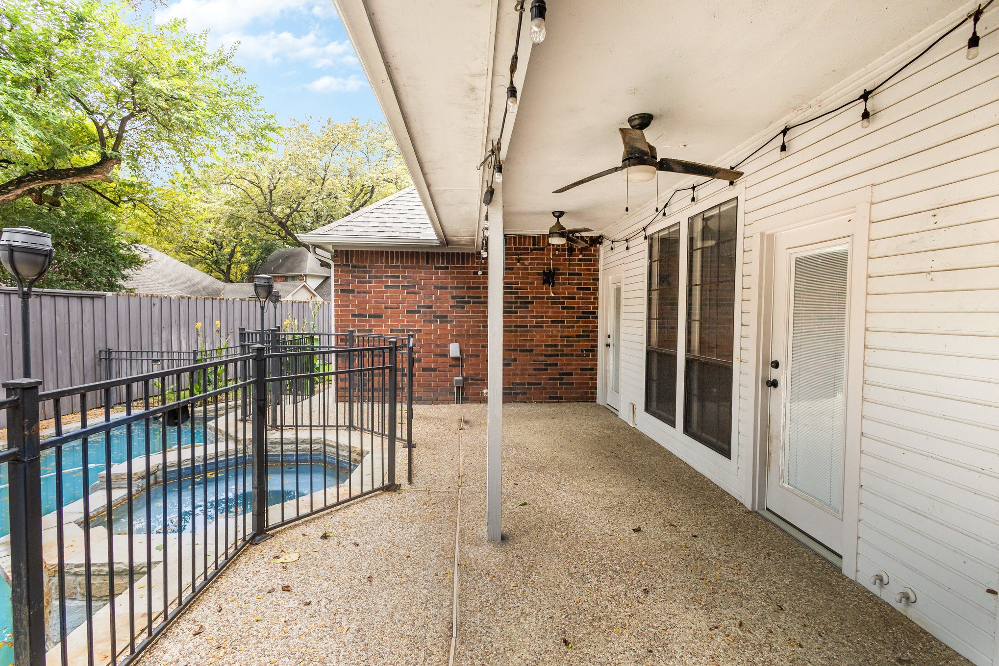 6306 Kelly Circle Garland TX 75044