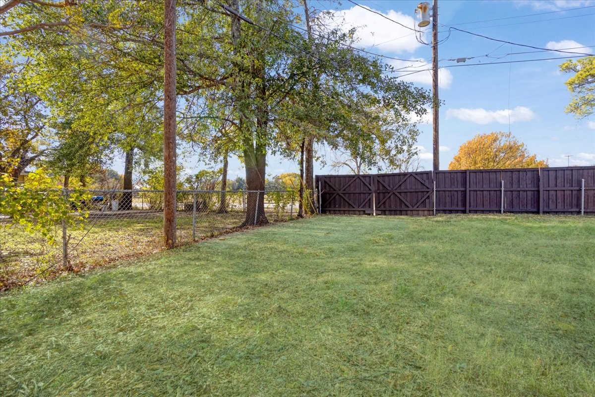 450 Hickory Street Lewisville TX 75057
