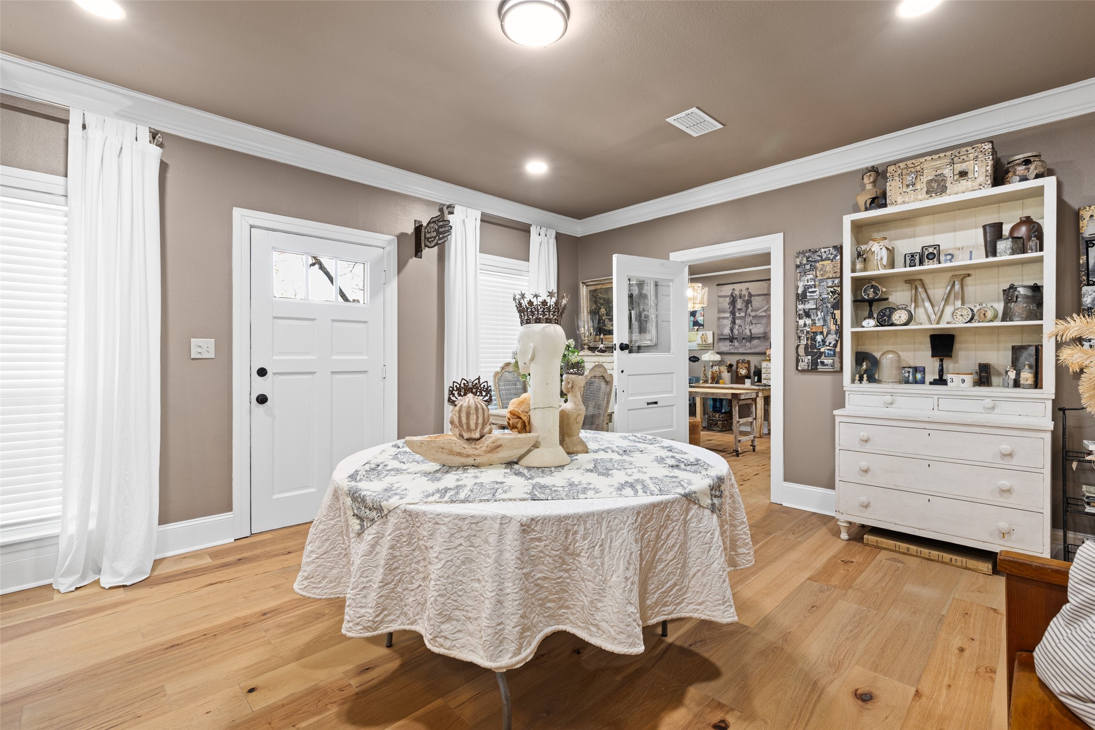 918 N Montgomery Street Gilmer TX 75644