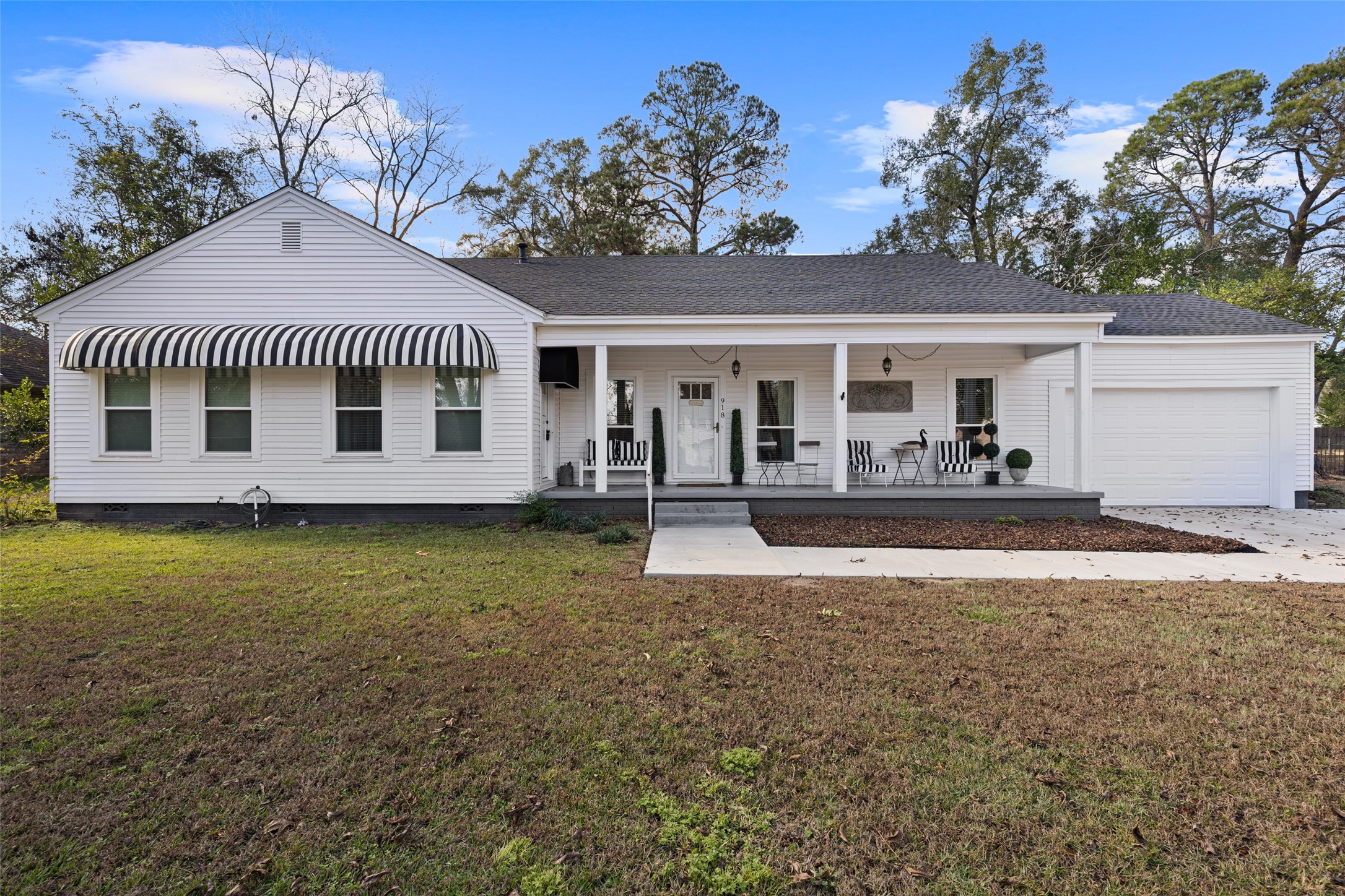 918 N Montgomery Street Gilmer TX 75644