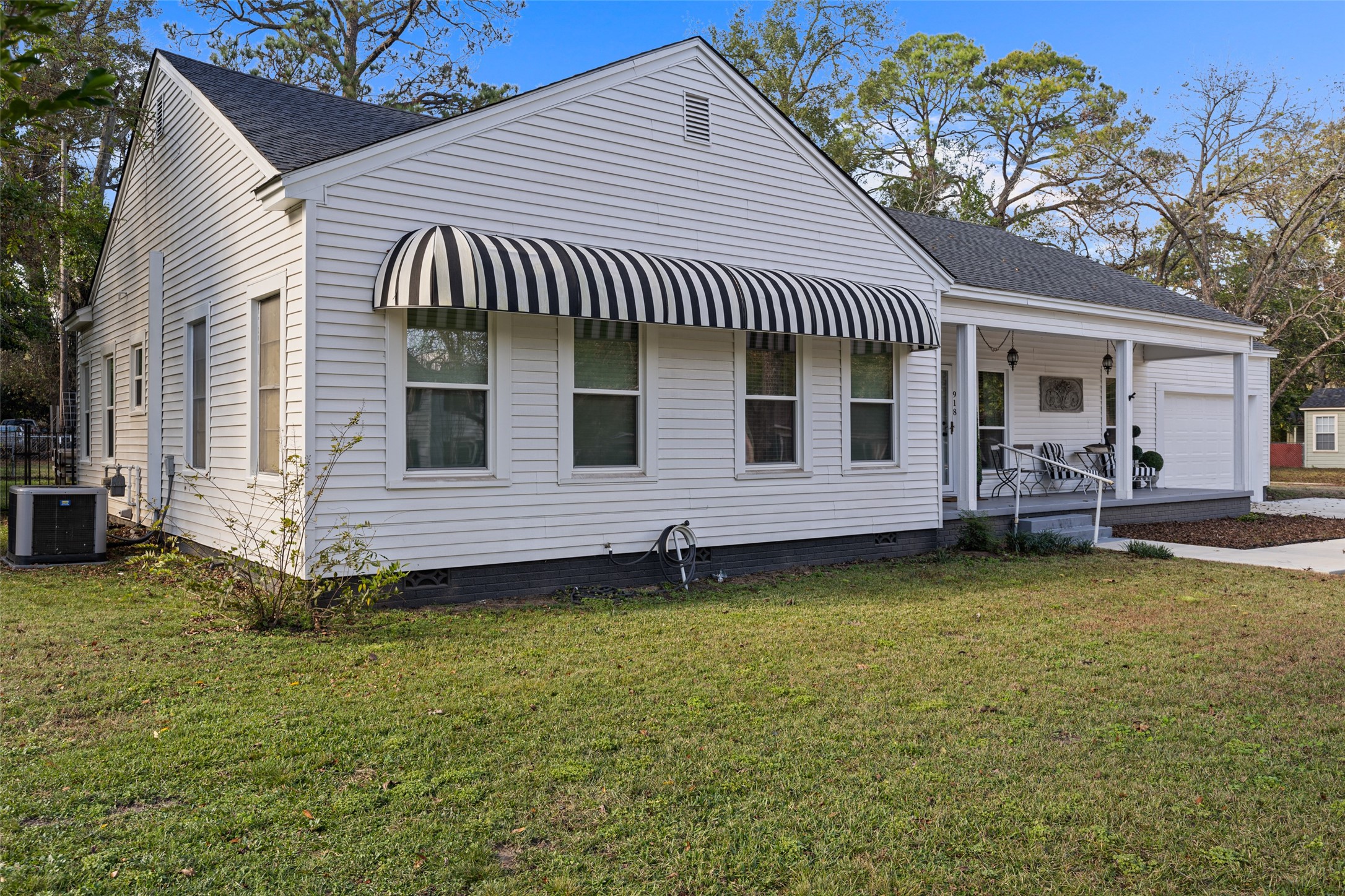 918 N Montgomery Street Gilmer TX 75644