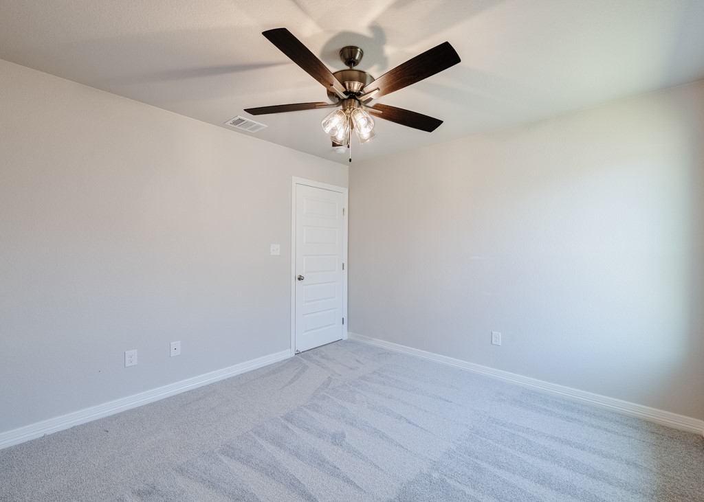 809 Sunnys Halo Drive Hewitt TX 76643