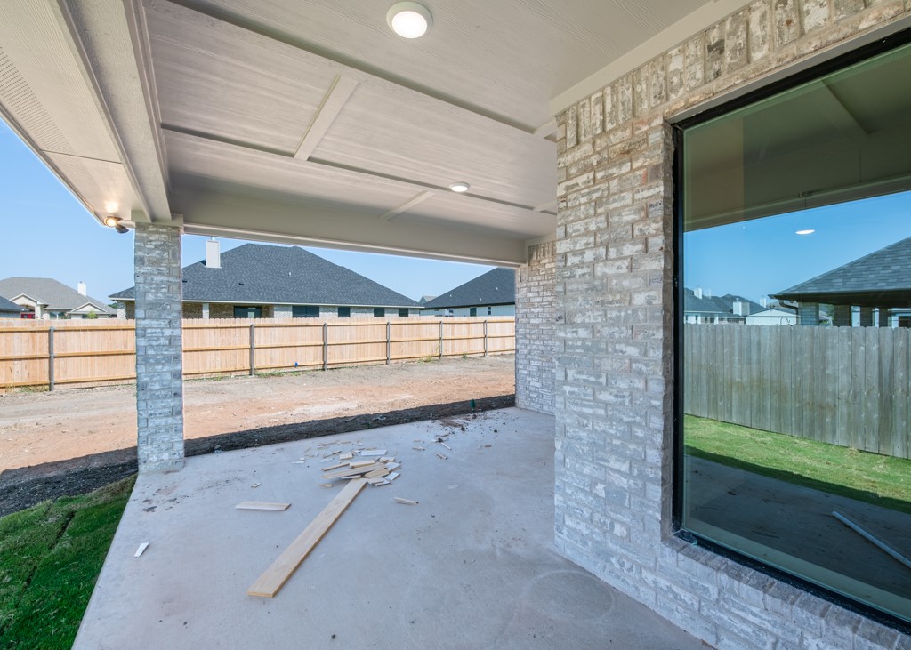 809 Sunnys Halo Drive Hewitt TX 76643