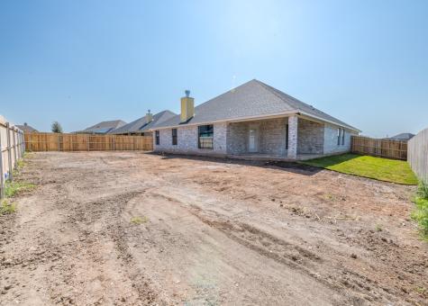 809 Sunnys Halo Drive Hewitt TX 76643