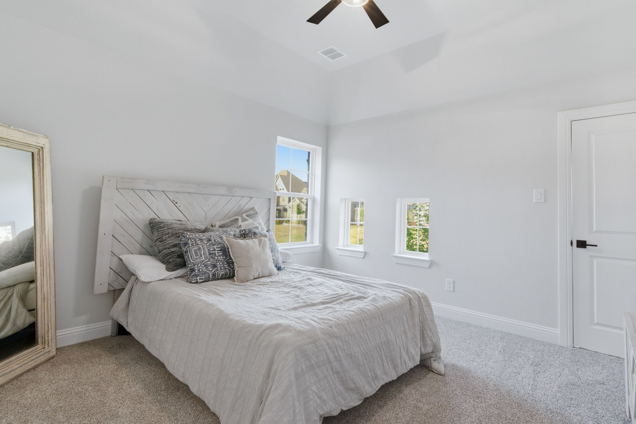 1536 Thebes Alley Corinth TX 76208