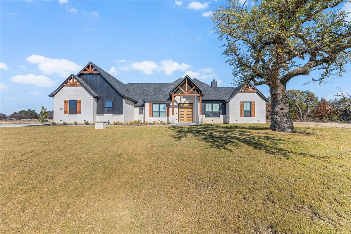 1019 Twin Creeks Drive Weatherford TX 76088