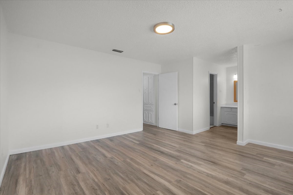 3118 Roundtree Lane Garland TX 75044