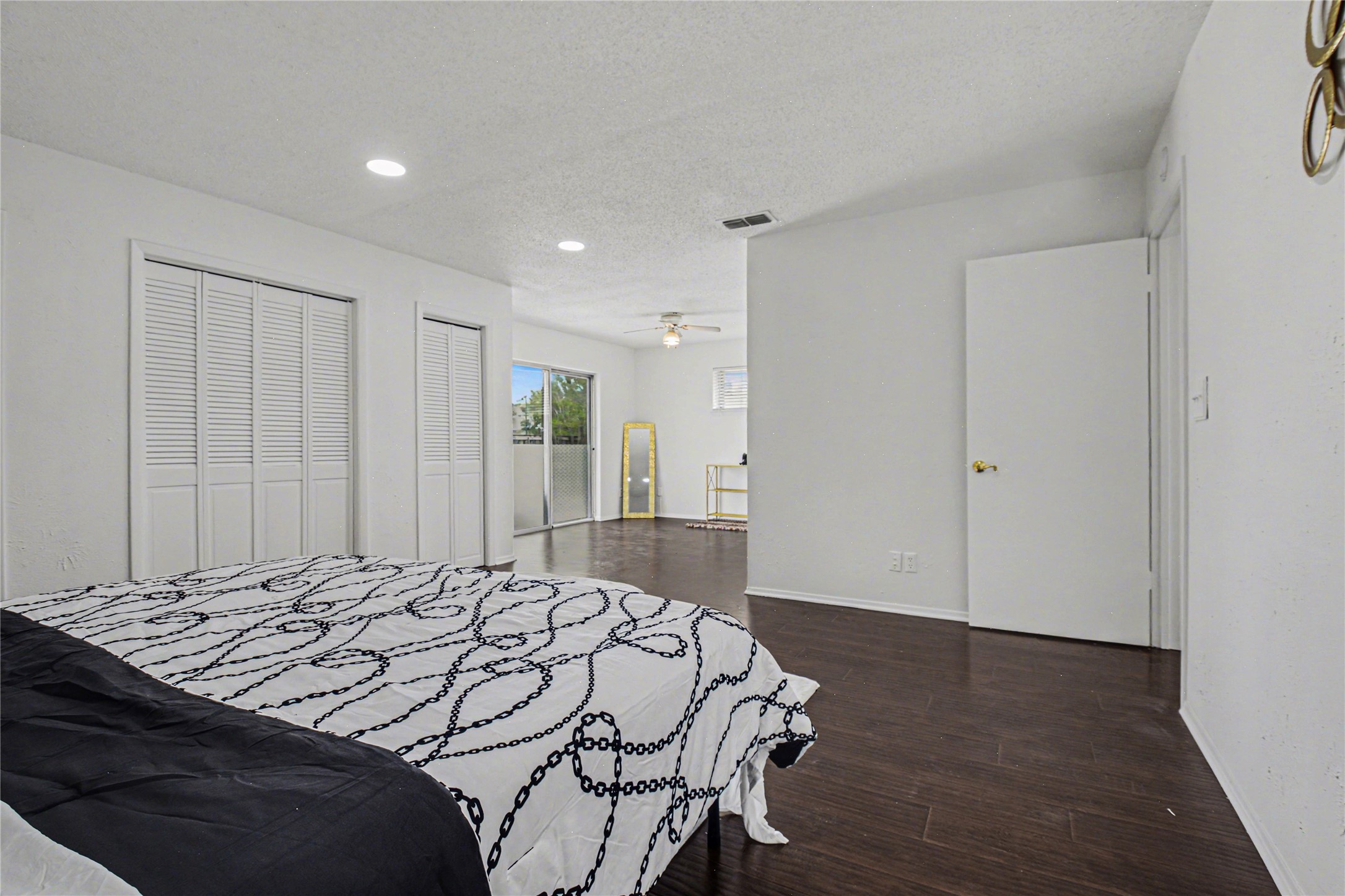 10525 Yorkford Drive Dallas TX 75238