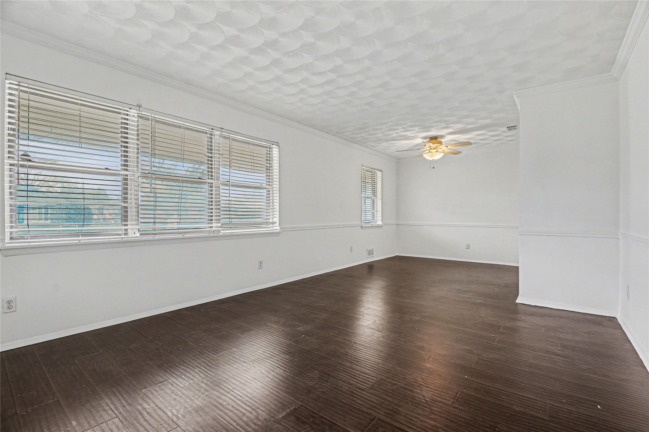10525 Yorkford Drive Dallas TX 75238