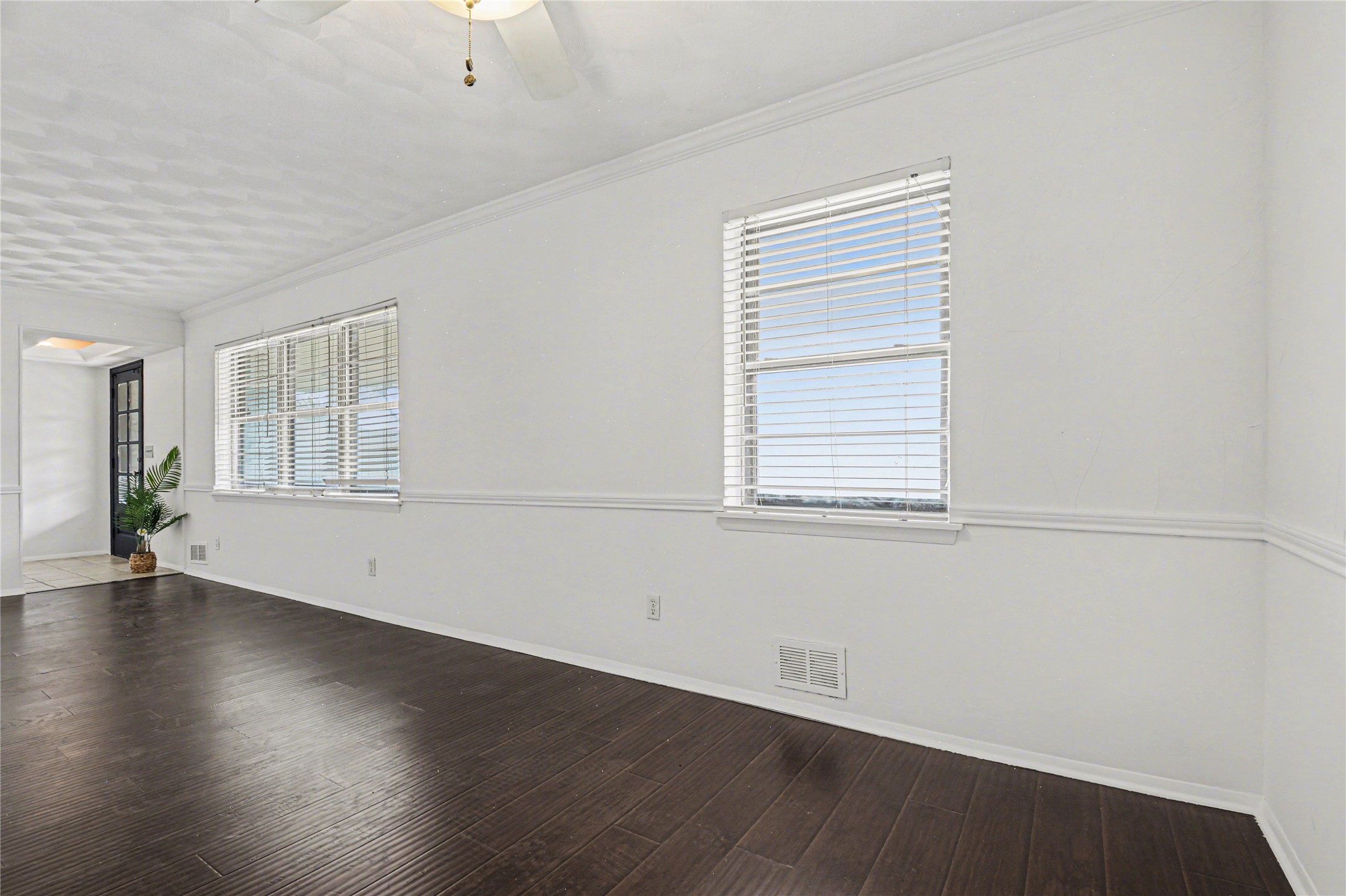 10525 Yorkford Drive Dallas TX 75238