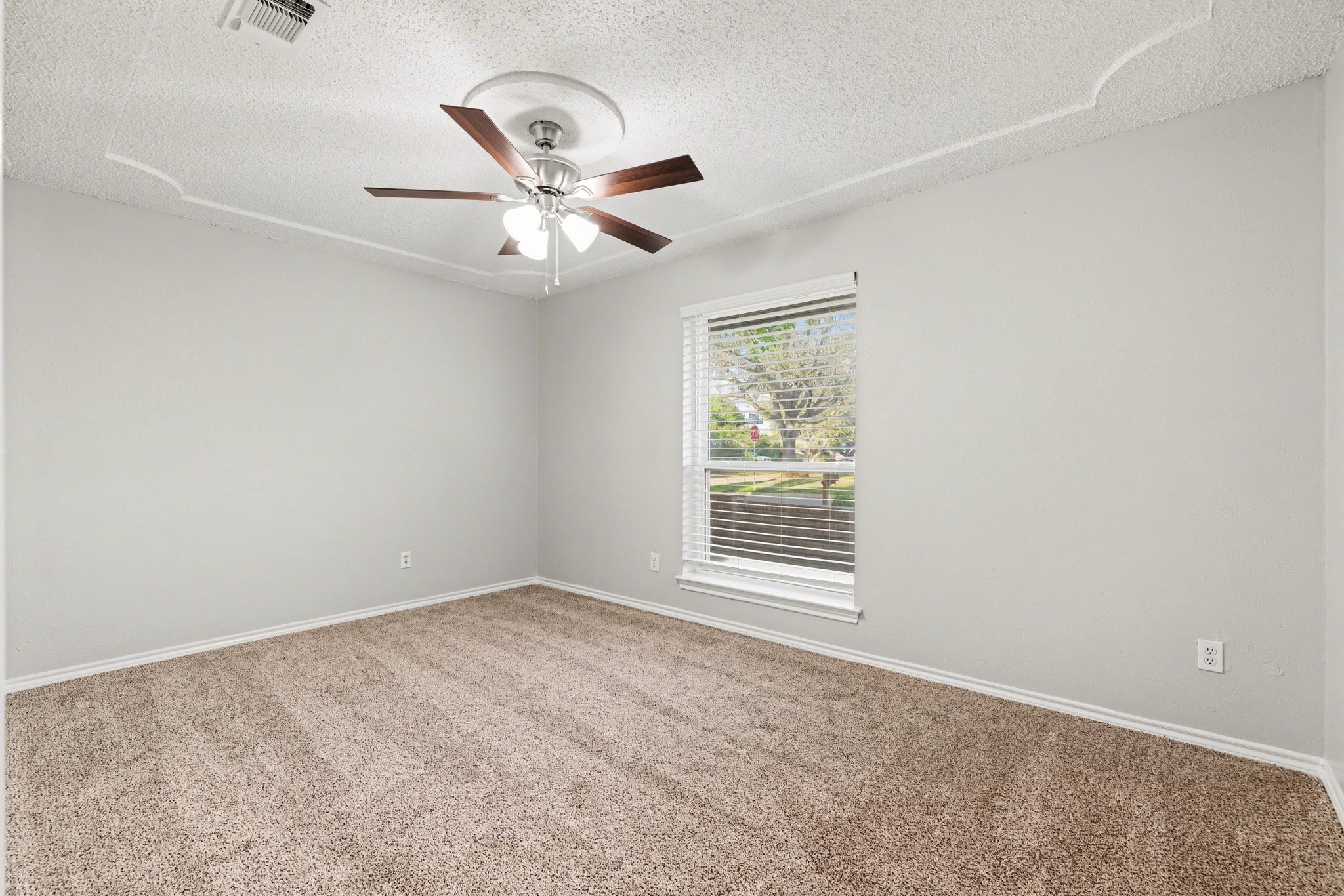 4900 Ridgeline Drive Arlington TX 76017
