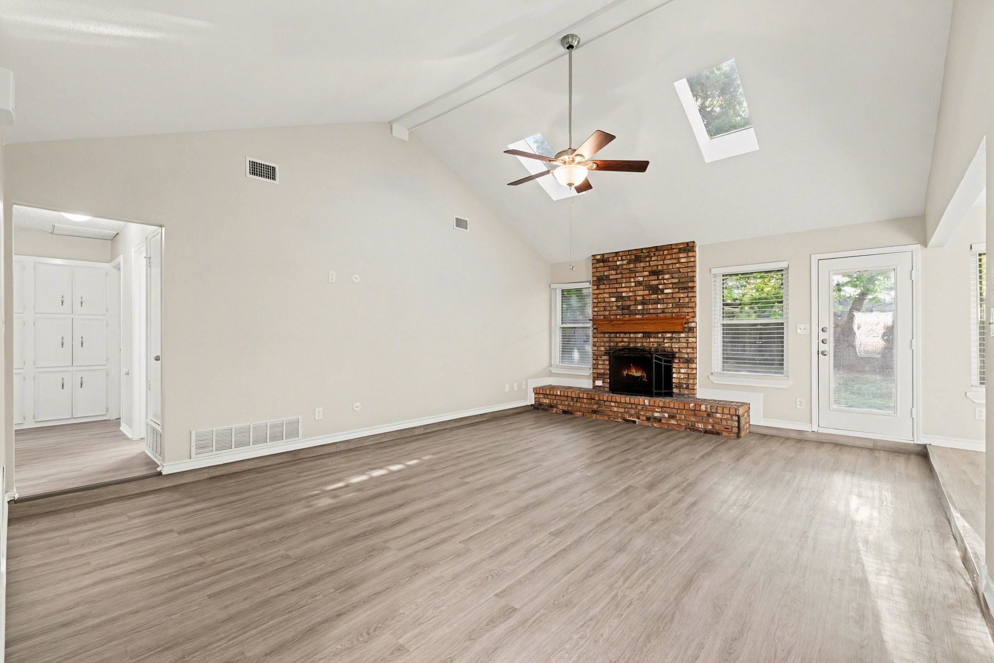 4900 Ridgeline Drive Arlington TX 76017