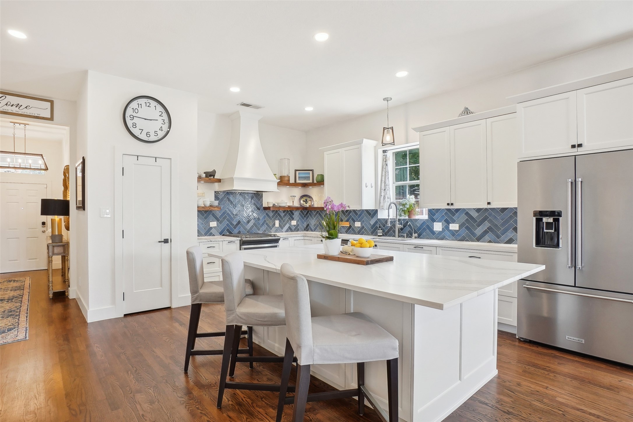 2831 W Colorado Boulevard Dallas TX 75211