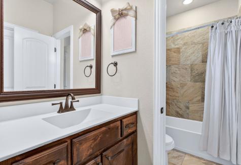 1213 Teton Drive Burleson TX 76028