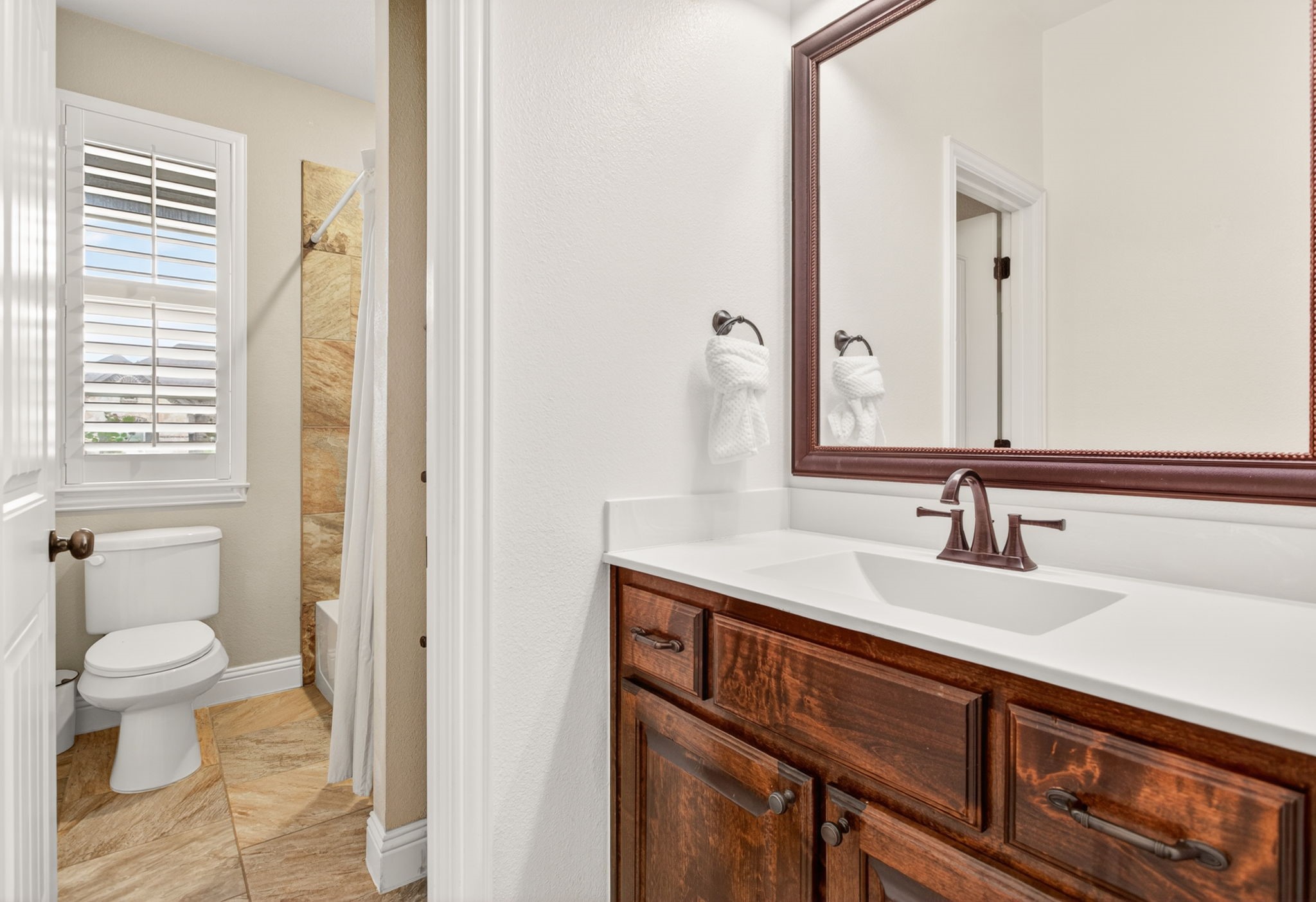 1213 Teton Drive Burleson TX 76028