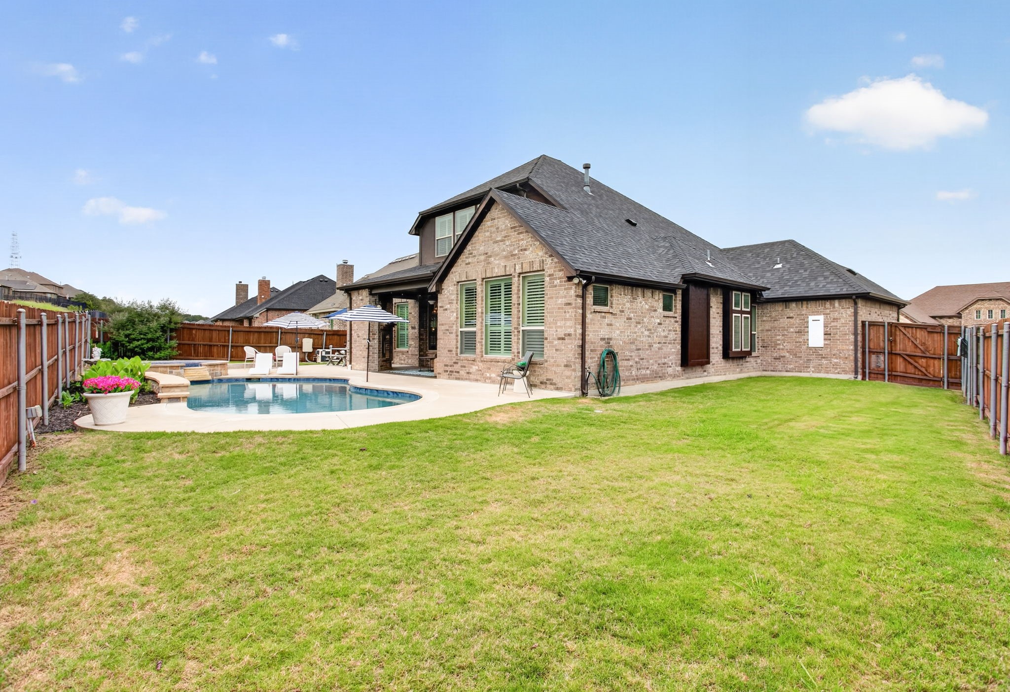 1213 Teton Drive Burleson TX 76028