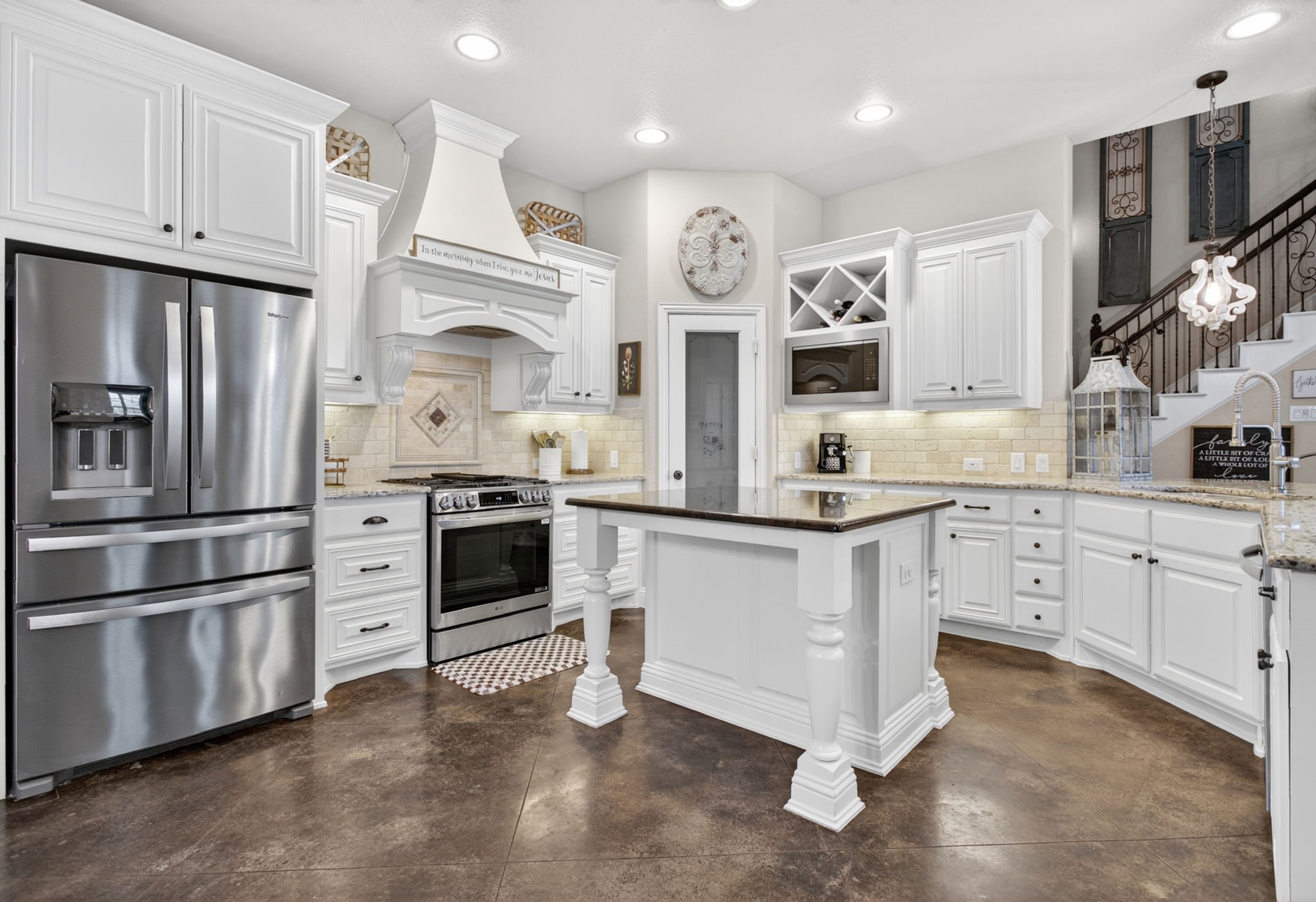 1213 Teton Drive Burleson TX 76028