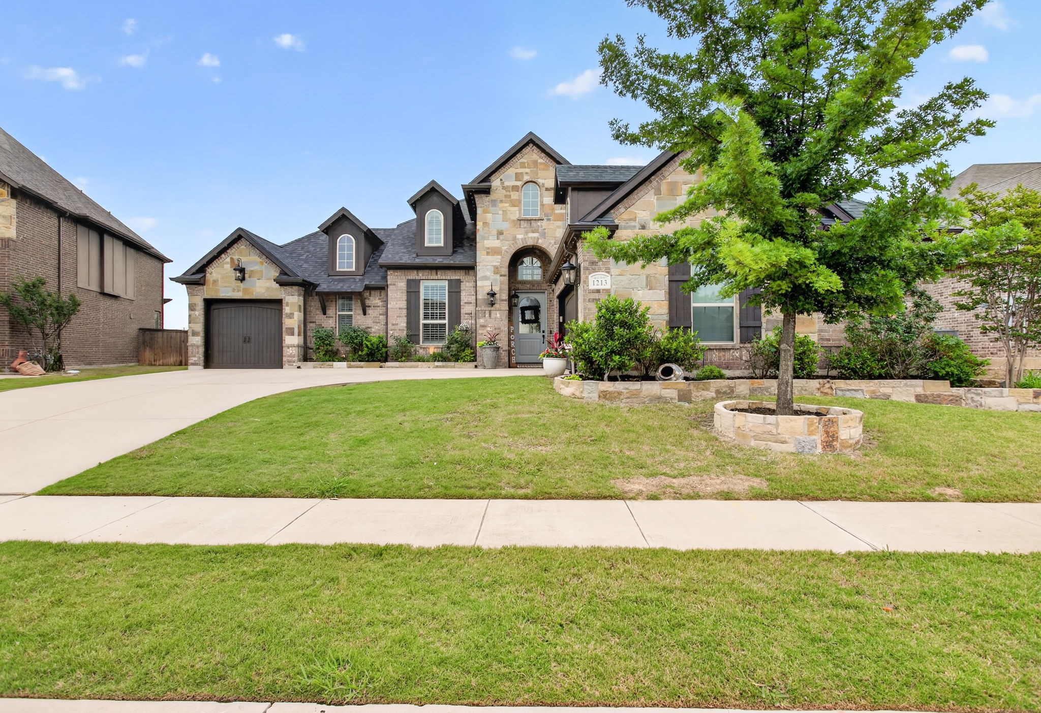 1213 Teton Drive Burleson TX 76028
