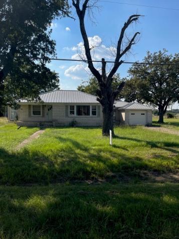 1001 S Fairway Street Fairfield TX 75840