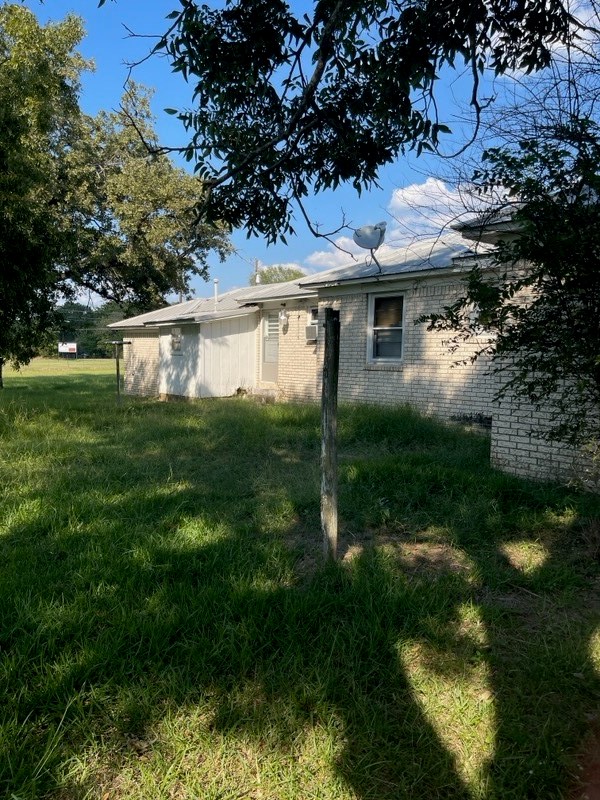 1001 S Fairway Street Fairfield TX 75840