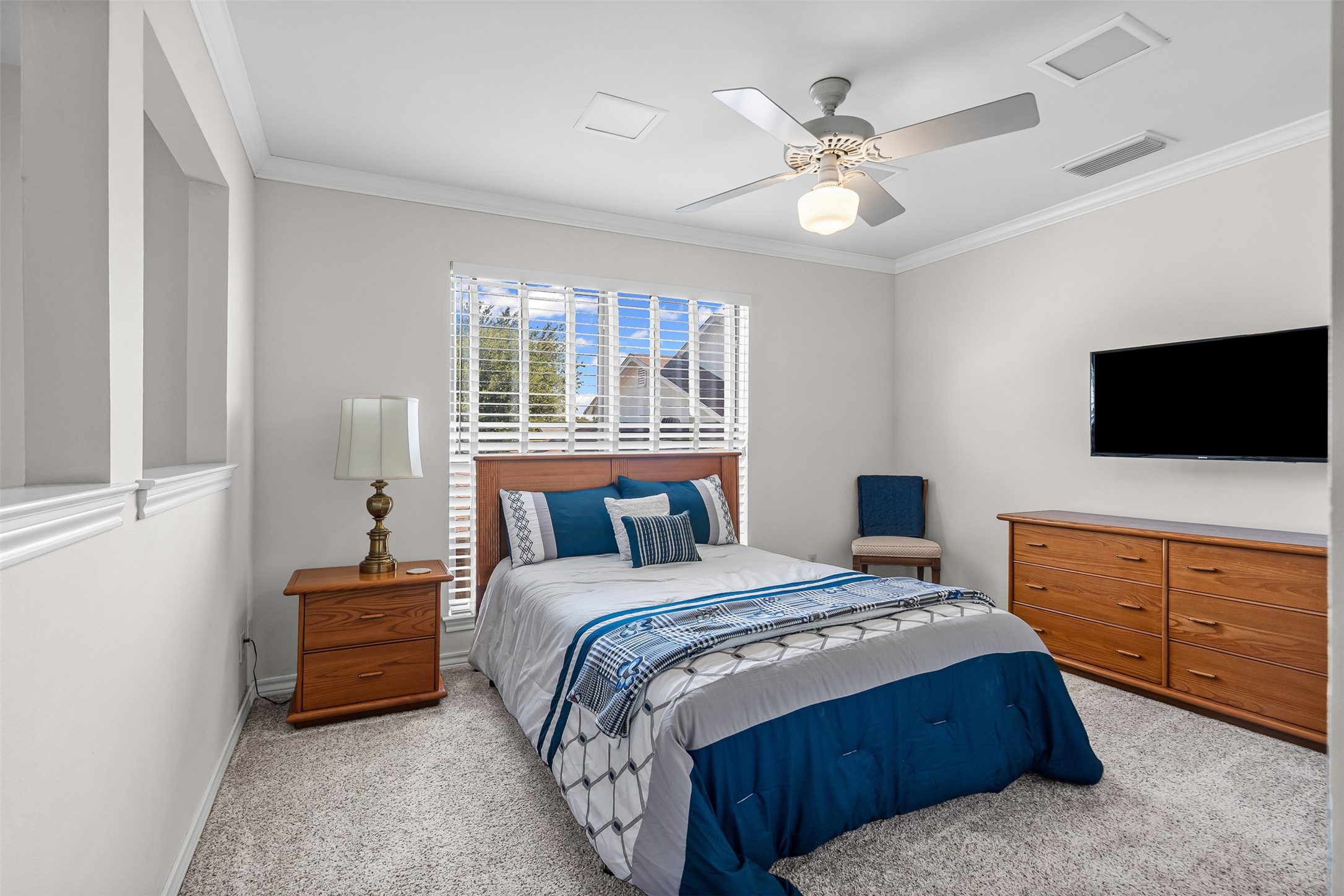 32 One Main Place Benbrook TX 76126