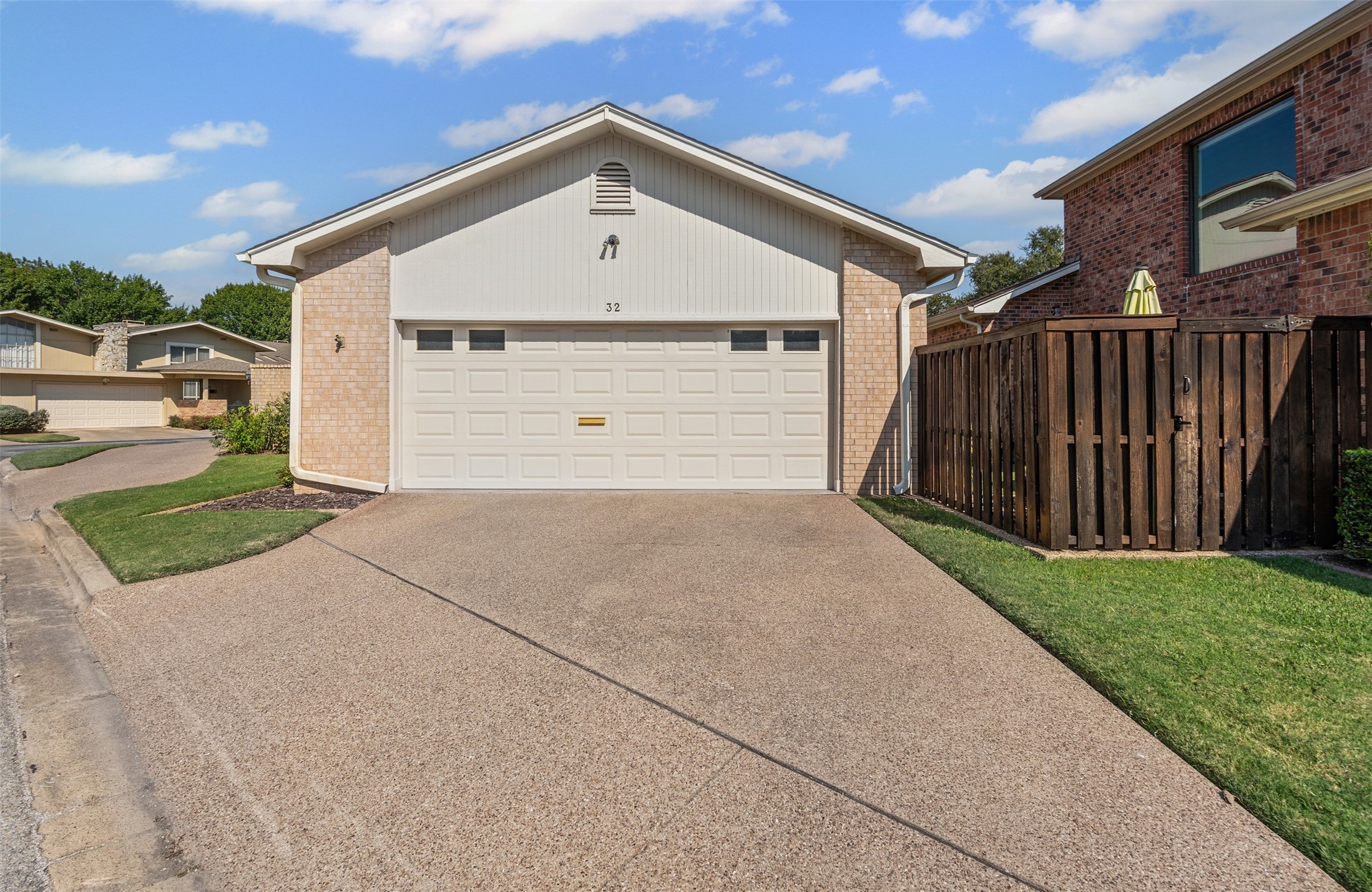 32 One Main Place Benbrook TX 76126