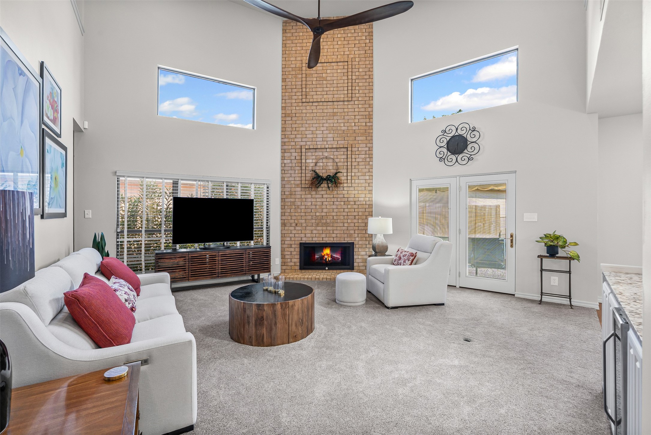 32 One Main Place Benbrook TX 76126