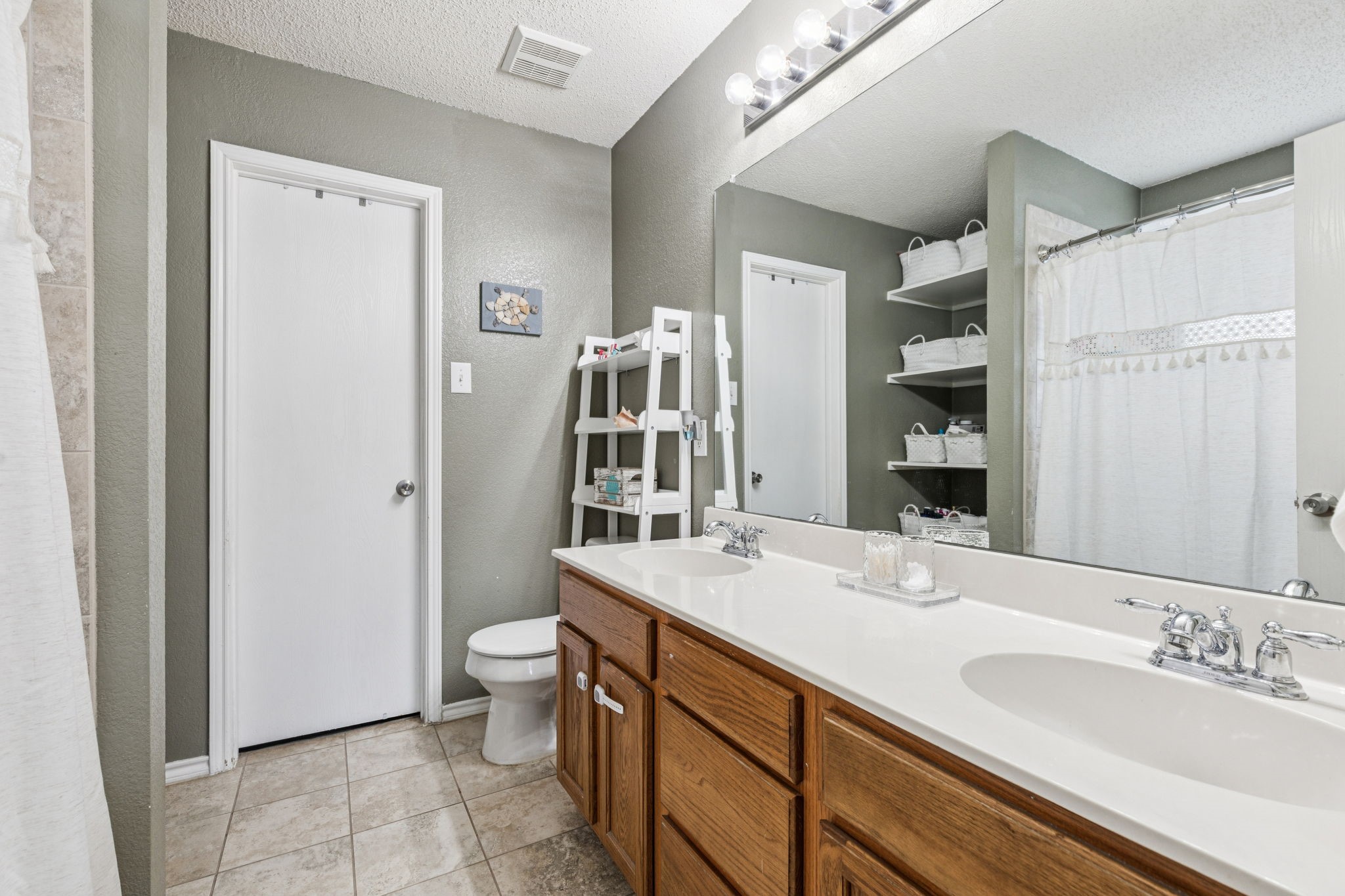 1421 Heather Ridge Drive Lancaster TX 75146