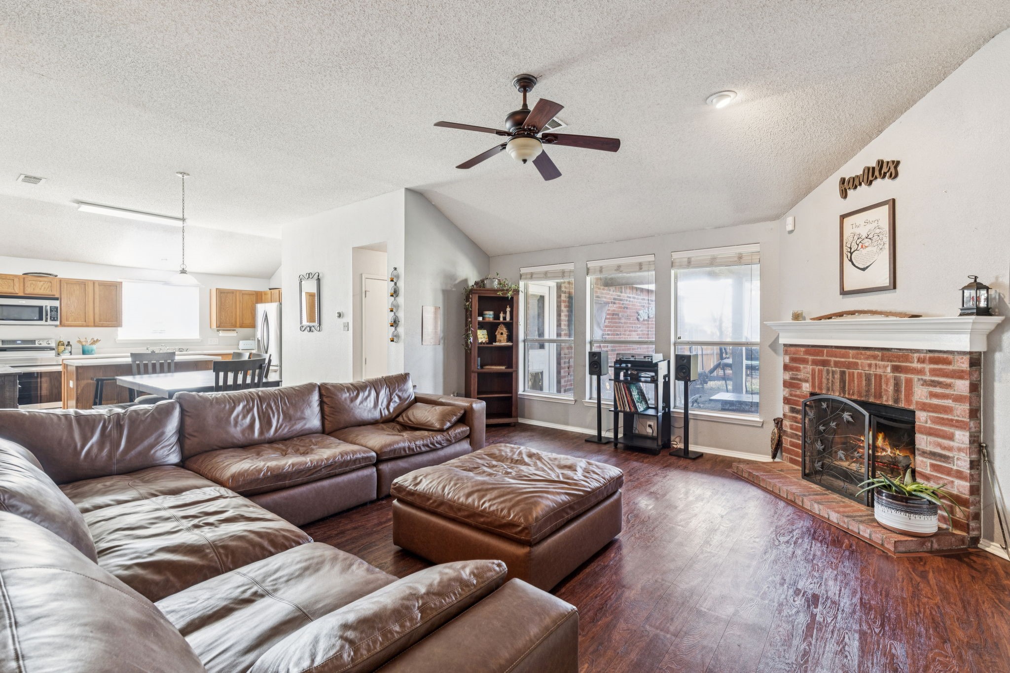 1421 Heather Ridge Drive Lancaster TX 75146