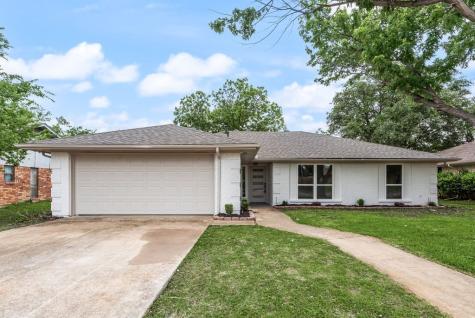 1606 Highpoint Drive Lewisville TX 75077