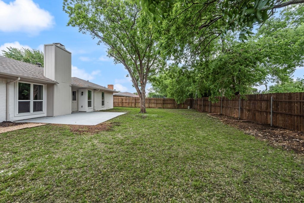 1606 Highpoint Drive Lewisville TX 75077