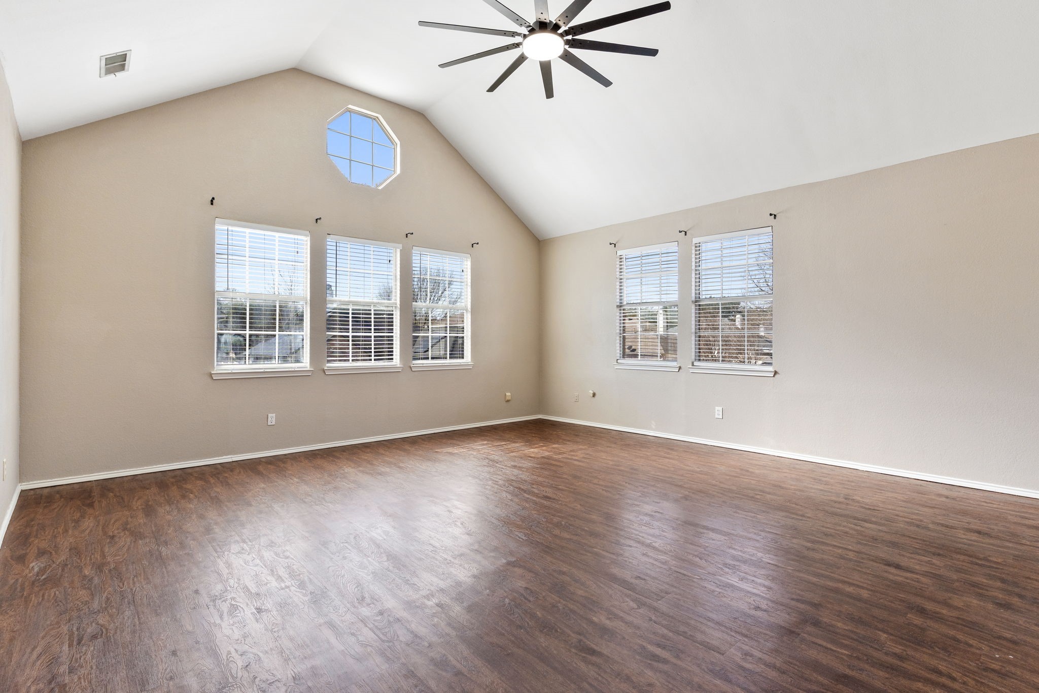 920 Yosemite Trail Mesquite TX 75149