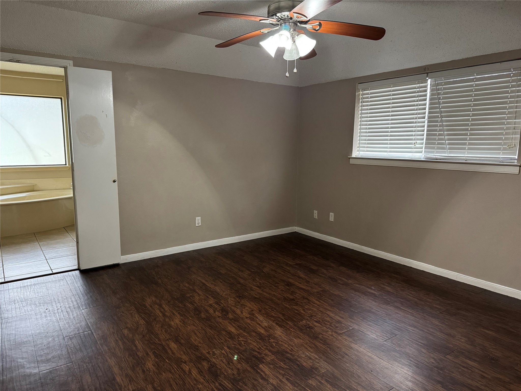 116 Ridge Crest Street Red Oak TX 75154