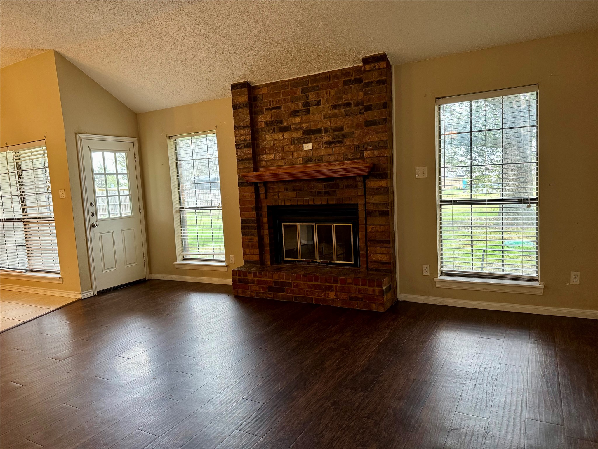 116 Ridge Crest Street Red Oak TX 75154