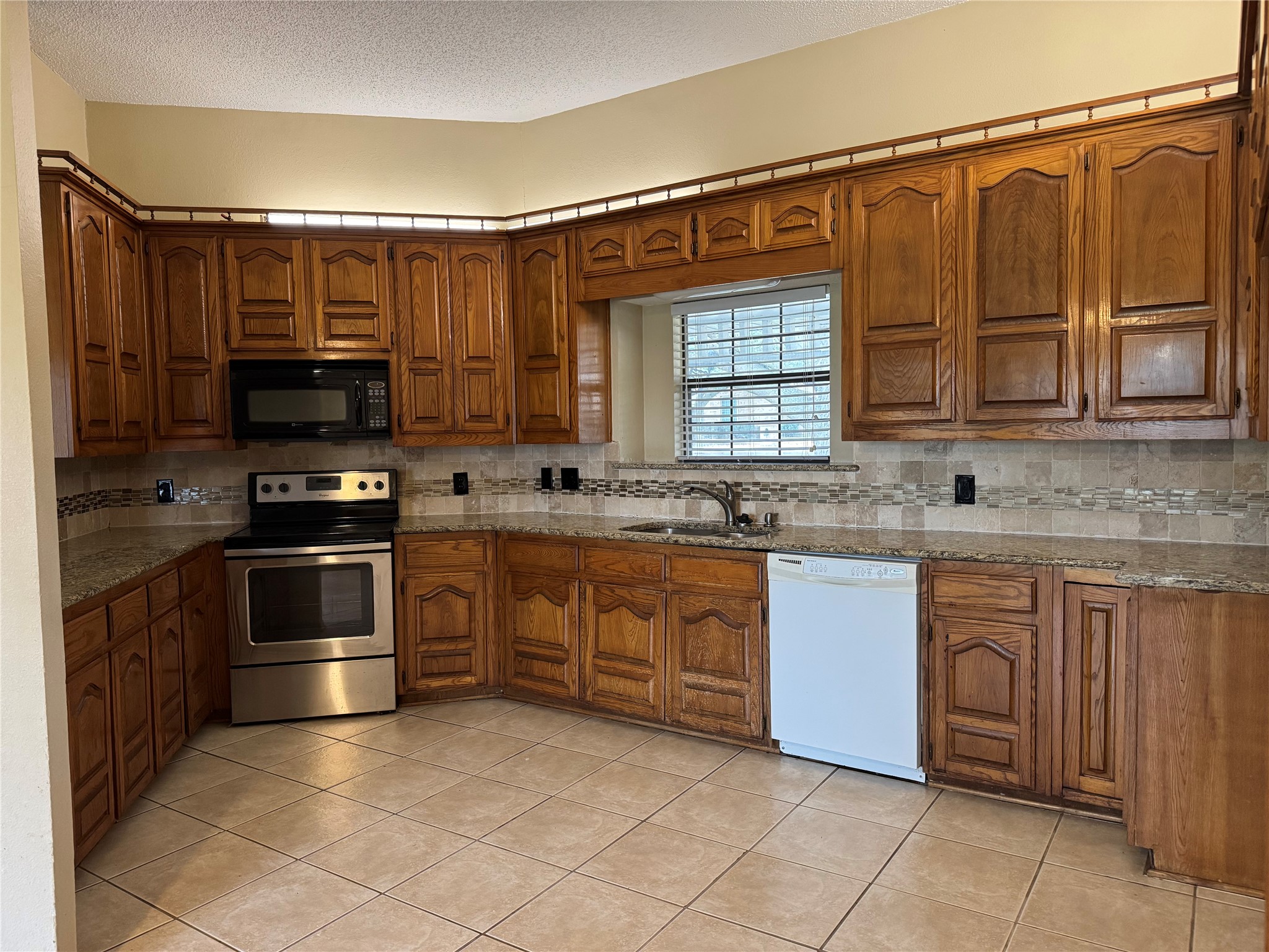 116 Ridge Crest Street Red Oak TX 75154