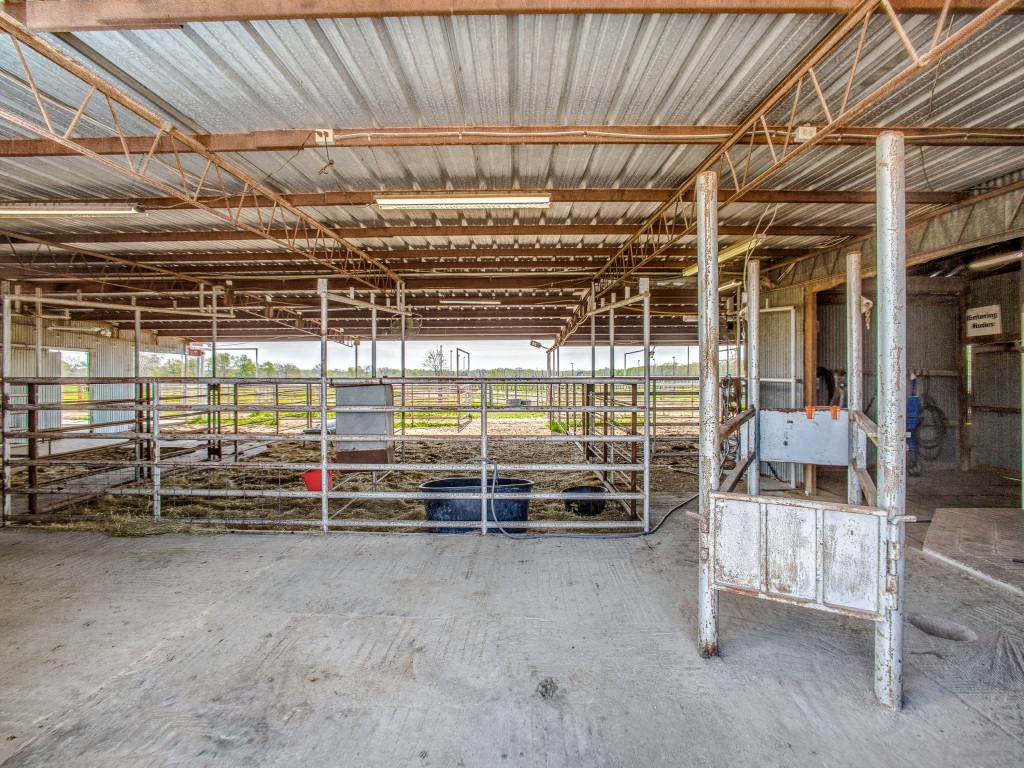 313 Vz County Road 3910 Wills Point TX 75169