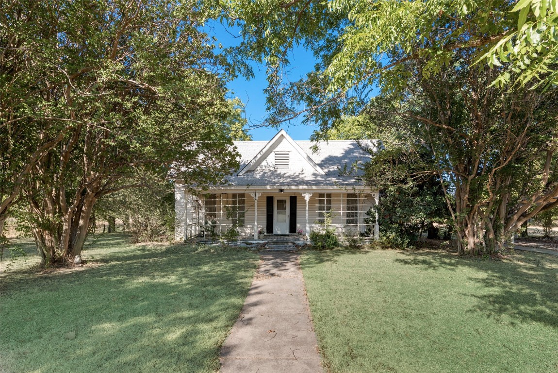 4111 Latta Street Corsicana TX 75110