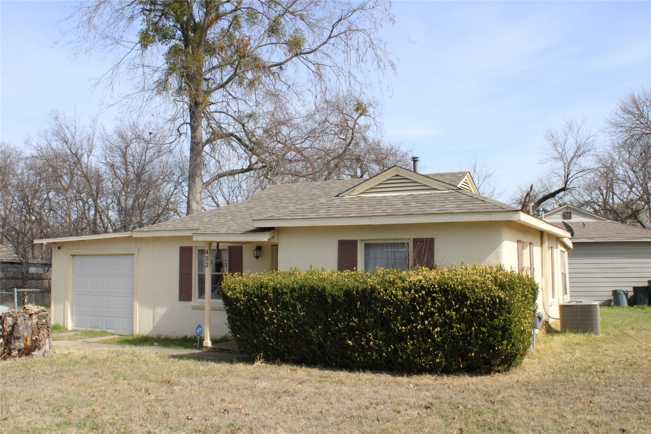 453 S Redford Lane White Settlement TX 76108